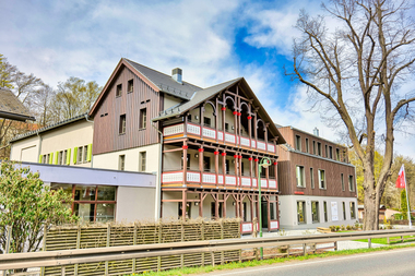 Die Kinder- und Jugendbildungsstätte "Winfriedhaus" ist nach Sanierung, Umbau und Erweiterung wieder eröffnet.