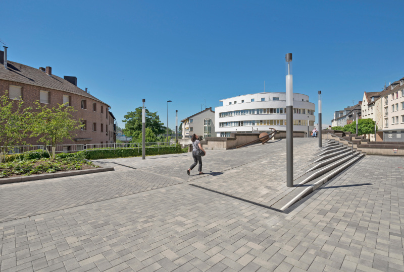 Neuer Look für Troisdorf - THIS – Tiefbau Hochbau Ingenieurbau Strassenbau