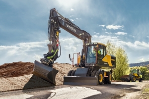  Der EW220E ist das neueste Mitglied der E-Serie der Mobilbagger von Volvo Construction Equipment. 