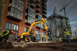  Der Hydradig von JCB bietet müheloses Arbeiten auf beengten Stadtbaustellen mit perfekter Rundumsicht und massive Standfestigkeit. 