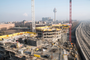  Für die Hochhausbaustelle der fünf Turmbauten am Wiener Schloss Belvedere hat Hünnebeck ein umfangreiches Schalungskonzept erarbeitet, das für hohe Wirtschaftlichkeit und große Arbeitssicherheit sorgt. 