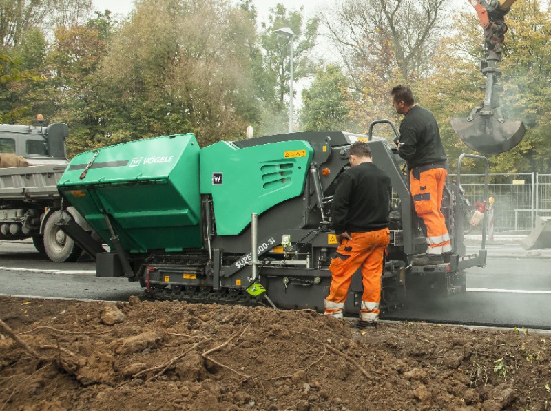 Super 8003i Der kleine Riese THIS Tiefbau Hochbau Ingenieurbau