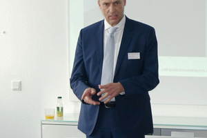  Michael Paeffgen ist seit 18 Jahren Geschäftsführer der Mücher Dichtungen GmbH & Co. KG. 