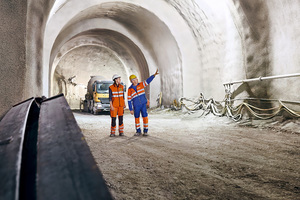  René Bolliger, Leiter Untertagebau DACH bei BASF unterstützte Nicole Kölbener, Bauführerin bei Marti Tunnelbau beim Bau des „Tunnel de Champel“ in Genf, Schweiz. Dank MasterEase konnte Marti Tunnelbau seine Wirtschaftlichkeit um 5% steigern.  