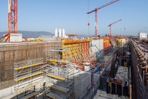  Schalung, Gerüst, Engineering: Peri unterstützte die Großbaustelle mit einem projektspezifisch angepassten Schalungs- und Gerüstkonzept. 