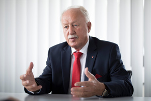  Gerhard Dingler, Gründer und Geschäftsführer der Meva Schalungs-Systeme GmbH 