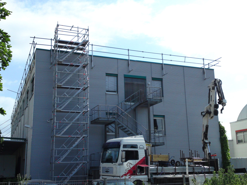 Sifatec Seitenschutz und Geländersysteme THIS Tiefbau Hochbau