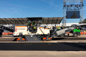  Modernste Technologien und Lösungen für den Straßenbau live in Szene gesetzt. 