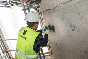  Die Flächen wurden mit einem polymervergüteten zementgebundenen Betonersatz (PCC) verschlossen.  