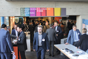  Viel los in der begleitenden Fachausstellung in Ulm - mehr als 160 Unternehmen präsentierten Neues und Bewährtes. 