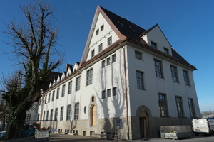  Die Alte Papierfabrik nach der Komplettsanierung. 