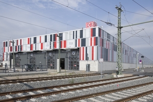  In Köln-Nippes ist eine neue Werkhalle für die Instandhaltung von ICEs der Deutschen Bahn entstanden.  