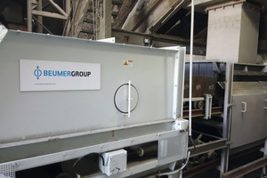  Die Beumer Group liefert an Zementhersteller Gurtstahlzellenförderer für den Transport von Heißklinker. 