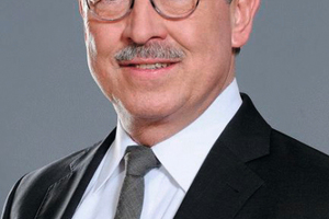  Dr. Rolf Heddrich, Sprecher und Geschäftsführer bauforumstahl.  