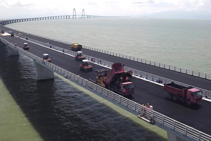  Die Brücke hat eine vorgesehene Nutzungsdauer von 120 Jahren, die Asphaltbeläge sind auf mindestens 20 Jahre ausgelegt. 