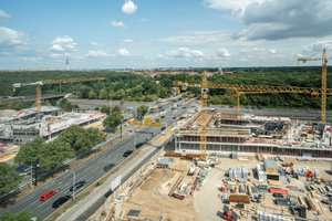  Das perfekt abgestimmte Zusammenspiel von Stahlrahmen-Deckenschaltisch Topmax und trägerloser Modulschalung Topec sorgt für die gewünschten Ergebnisse. 