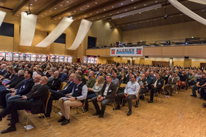  Jeder Kongresstag befasst sich mit einem Schwerpunktthema. 