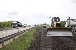  Alle Dozer arbeiten mit der Trimble-Steuerung Earthworks. 