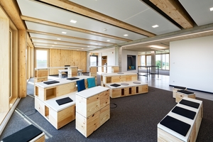  Das Bürogebäude zeichnet sich durch vielseitige Aufenthaltsmöglichkeiten sowie eine hohe Ausstattungsqualität aus. 