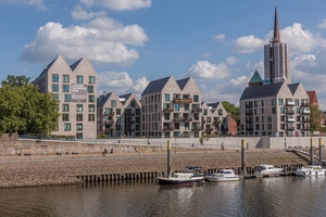  Das Quartier grenzt unmittelbar an die Weser und umfasst fünf Mehrfamilienhäuser mit über 90 Wohnungen. 