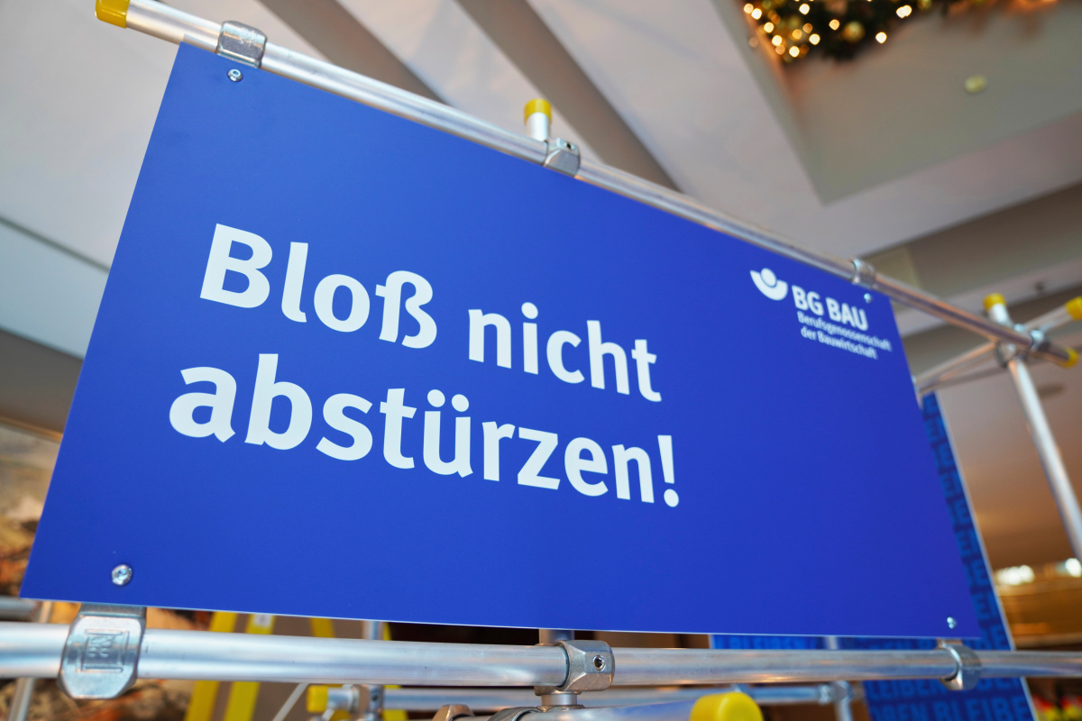 Absturzsicherheit: ein Thema, mit dem sich jeder am Bau Beteiligte beschäftigen muss.