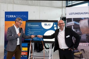  Wilhelm Dresselhaus (links), Geschäftsführer Terra Digital GmbH, undMario Blanke, Geschäftsführer der LAO Ingenieurgesellschaft mbH, führen ihre Unternehmen in eine erfolgsversprechende Kooperation. 