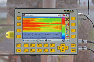  Das robuste „Herzstück“ des Moba Pave-IR Systems: Der Operand zeigt das Thermoprofil und weitere umfassende Messdaten an. 