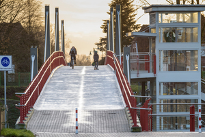  Die neue Brücke in Harsefeld wurde für Radfahrer und Fußgänger gebaut. Mit ihrer Breite von vier Metern bietet sie allen Verkehrsteilnehmern&nbsp; genügend Platz für eine komfortable und sichere Nutzung.&nbsp; 