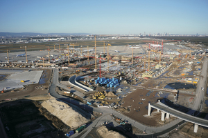  Blick auf die Baustelle, Stand 19. Mai 2020: Mit dem Bau von Terminal 3 im Süden des Flughafens sollen bis 2024 zusätzliche Kapazitäten für etwa 19 Millionen Reisende pro Jahr entstehen. 