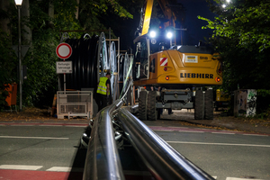  Damit die Schutzrohre komplett ausgelegt werden konnten, waren zahlreiche Straßensperrungen notwendig. 