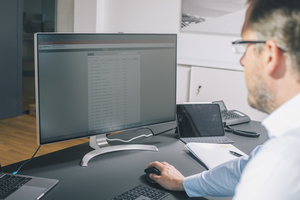  Von der Berichterstellung bis zur Projektübersicht: Capmo unterstüzt Baumanager auch im Büro. 