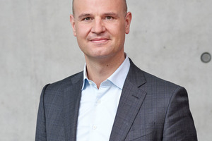  Christian Schwörer hat seit dem 01.03.2021 den Vorsitz der Geschäftsführung der Peri Gruppe übernommen. 