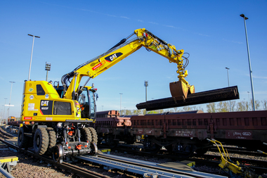 F?r die Arbeiten am Ablaufberg eignete sich f?r Eiffage Rail nur der Cat M323 F.