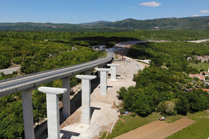  Das Autobahnprojekt „Istrisches Ypsilon“ ist mit einem Volumen von insgesamt 800 Millionen Euro eines der größten Infrastrukturprojekte in Südosteuropa.  