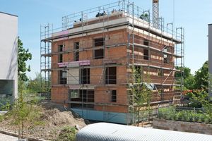  Jedes dritte in Deutschland im Jahr 2020 gebaute Wohnhaus besteht aus Mauerziegeln. 