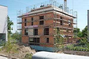  Jedes dritte in Deutschland im Jahr 2020 gebaute Wohnhaus besteht aus Mauerziegeln. 