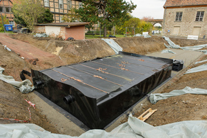  Der aus EcoBloc Inspect Modulen hergestellte Blockverbund wurde mit einer Kunststoffdichtungsbahn eingeschweißt. 