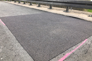  Bei der Brandschadensanierung in Plötzkau auf der Autobahn wurde passgenaues Material verwendet und der Bereich nur wenige Stunden gesperrt. Triflex Asphalt Repro 3K thix ist eine Alternative zur klassischen Brandschadenbeseitigung.  