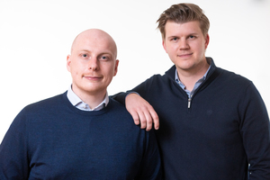  Die Gründer Benedict Aicher und Leonhard Fricke absolvierten mit ihrem Start-up Flexcavo eine erfolgreiche Finanzierungsrunde. 