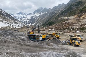  Großbaustelle in 2.000 m Höhe 