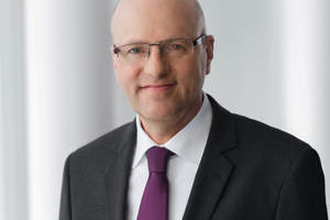  Dr. Reinhard Pfeiffer ist Stellv. Vorsitzender der Geschäftsführung Messe München GmbH 