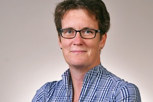  Sandra Giern, Geschäftsführerin beim Bundesverband Recycling-Baustoffe, sieht im Baustoff-Recycling einen essenziellen Beitrag zur Umwelt- und Ressourcenschonung. 