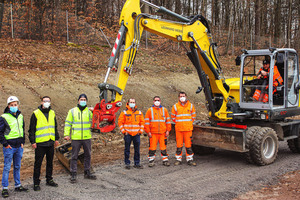  Auf der Baustelle in Eberstadt (v.l.n.r.): Das Lehnhoff-Team mit Christoph Geiger, Benjamin Schubert und Sebastian Denniston sowie von Leonhard Weiss: Tobias Schroth, Sebastian Neber, Martin Fernandes und Andreas Trodler. 