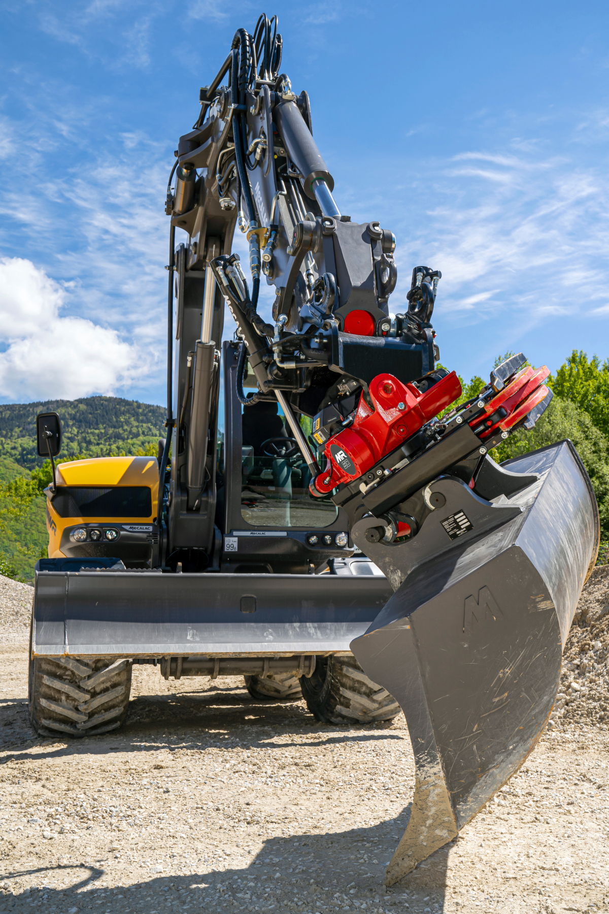 Mecalac Tiltrotatoren MR: Die integrierte Allround-Lösung.