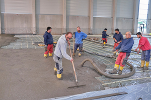  Um die Leistungsklasse zu erfüllen, wurden je Kubikmeter Beton 25 kg Stahlfasern hinzugemischt. 