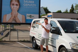  Der Club bietet seinen Mitgliedern attraktive Mehrwerte, wie z.B. Großflächenplakate. Mitglied Jochen Rettenmeier macht so auf seinen Betrieb aufmerksam  