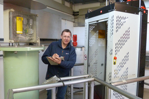  Stefan Bauer, stellvertretender Leiter der Wasserwerke Trier, war sofort von den Vorteilen eines Lifts im Schieberschacht überzeugt. 