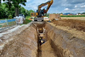  2,8 km lang ist der neue Verbundkanal, der nach seiner Fertigstellung die Abwasseranlage Scheßlitz mit der Zentralkläranlage Giech verbindet. 