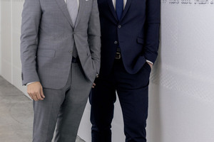  Matthias Mang (links) und Maximilian Lang sind Geschäftsführer der Joma Dämmstoffwerke.  