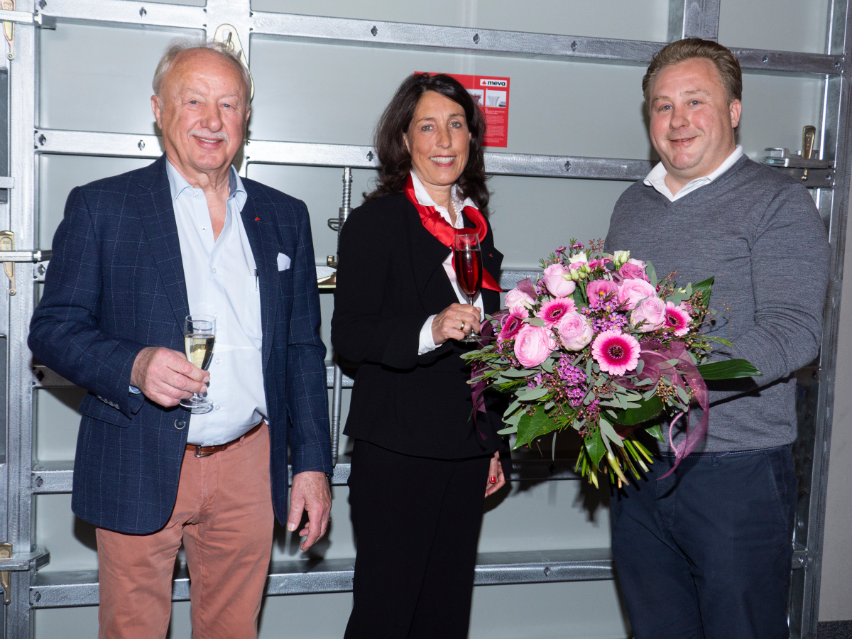 Irene Dengler, neue Meva-Geschäftsführerin, mit Firmengründer Gerhard Dingler (links) und Florian F. Dingler.
